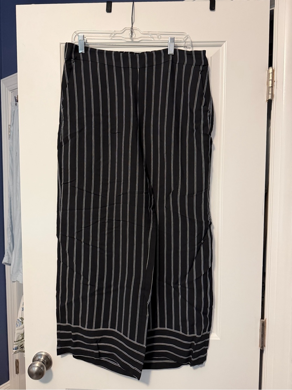 Loft Women’s Pinstripe Pants